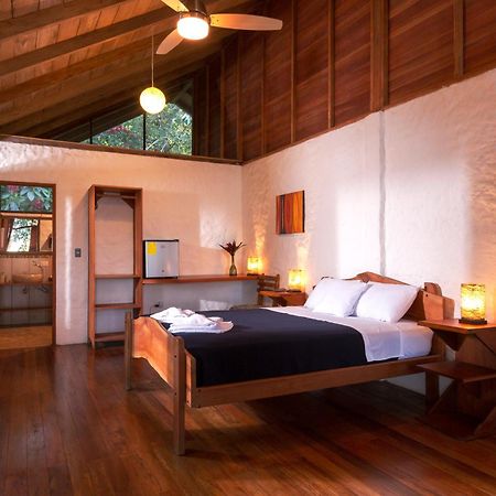 Gaia Amazon Eco Lodge Ahuano Eksteriør billede