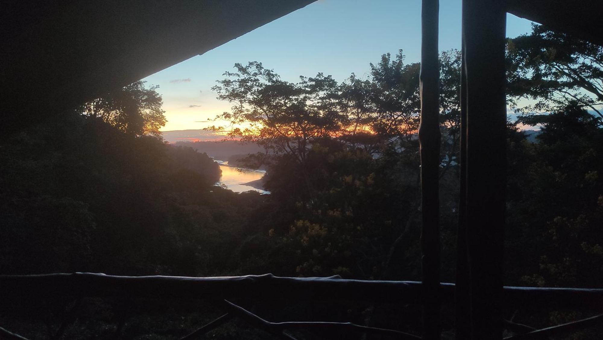 Gaia Amazon Eco Lodge Ahuano Eksteriør billede